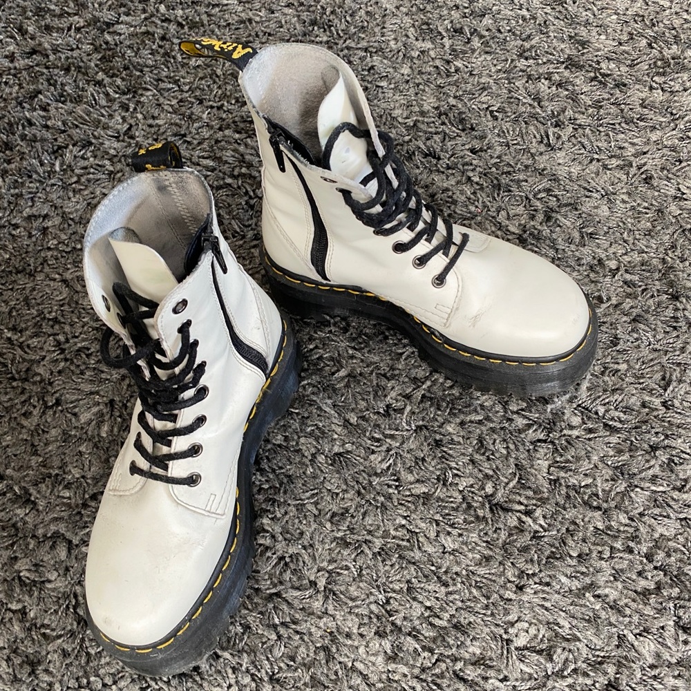 Jadon platform Doc Marten boots PRICE IS FIRM